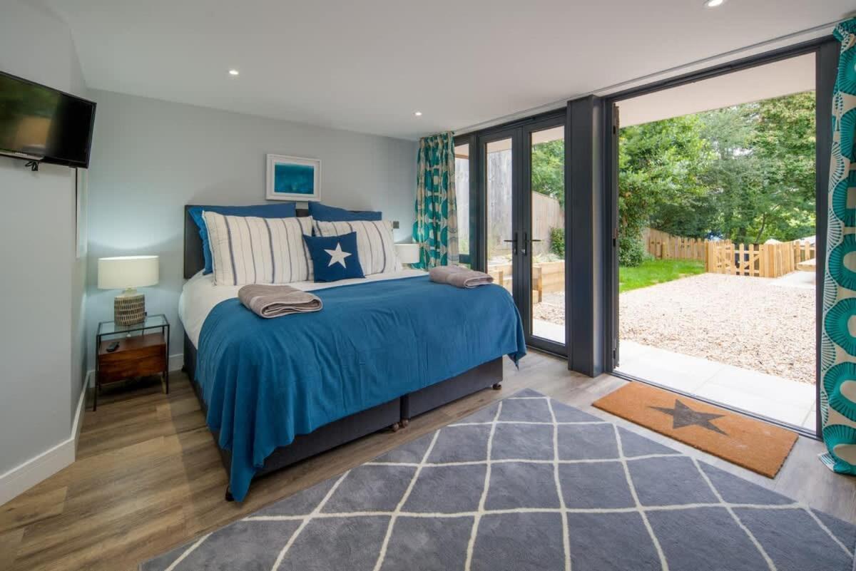 Rotherwood, Gurnard Seafront Ngoại thất bức ảnh